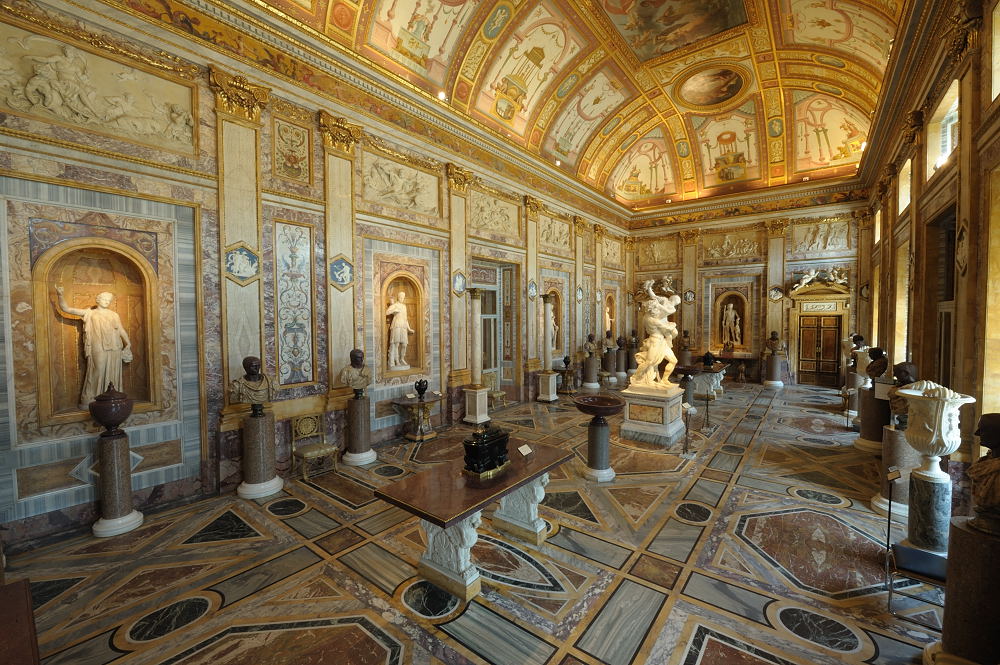 Sala_IV_Degli_Imperatori_Galleria_Borghese_Roma.jpg