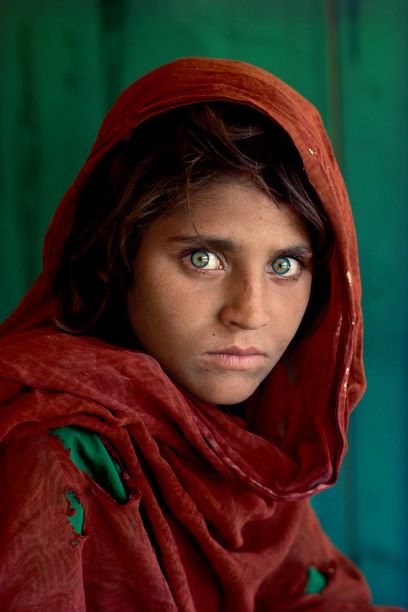 Sharbat_Gula-Peshawar_Pakistan-1984_Steve_McCurry.jpg